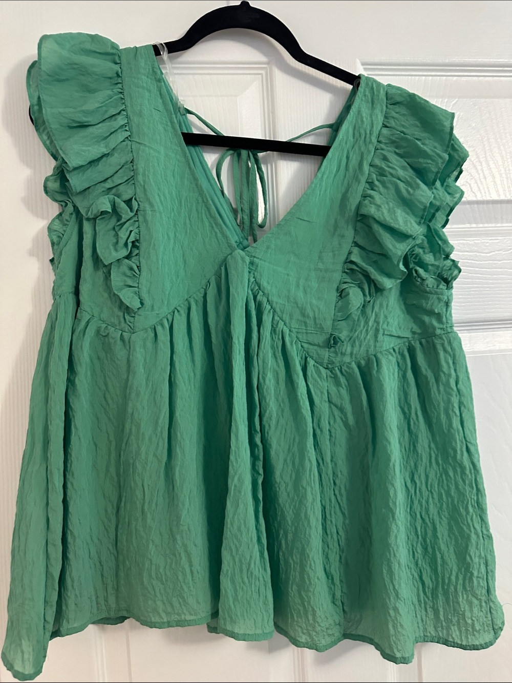 entro Emerald Green Ruffle V-Neck Camisole